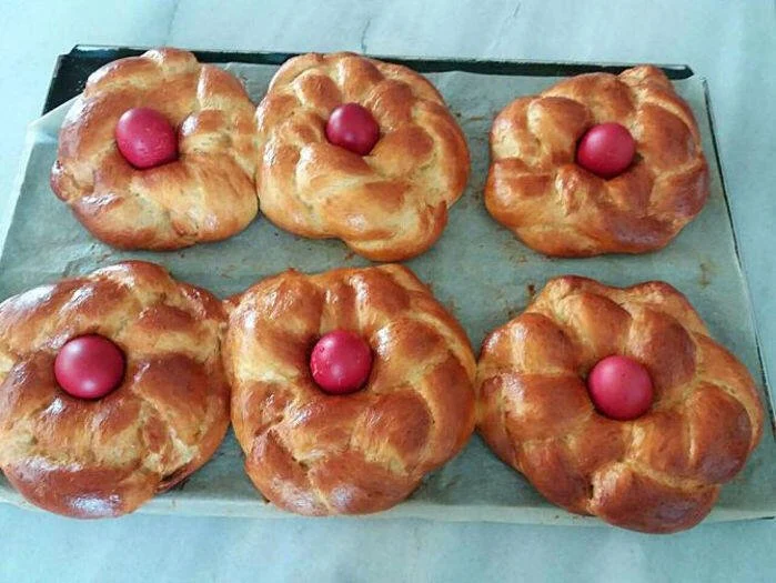 The Apolloniatisses, in Rodes, revive the easter traditions - Gastronomy Tours 1 1 1 - Gastronomy Tours